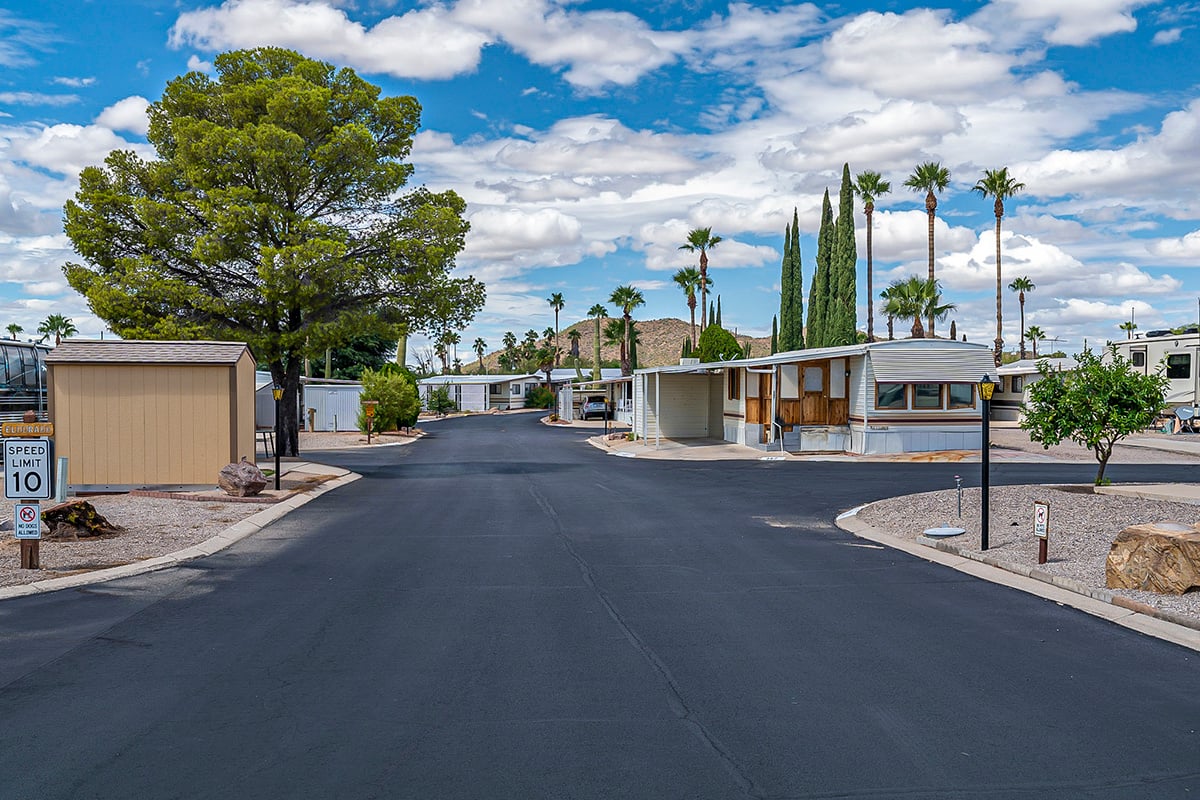 04_Western_Way_Community_Street_View_01