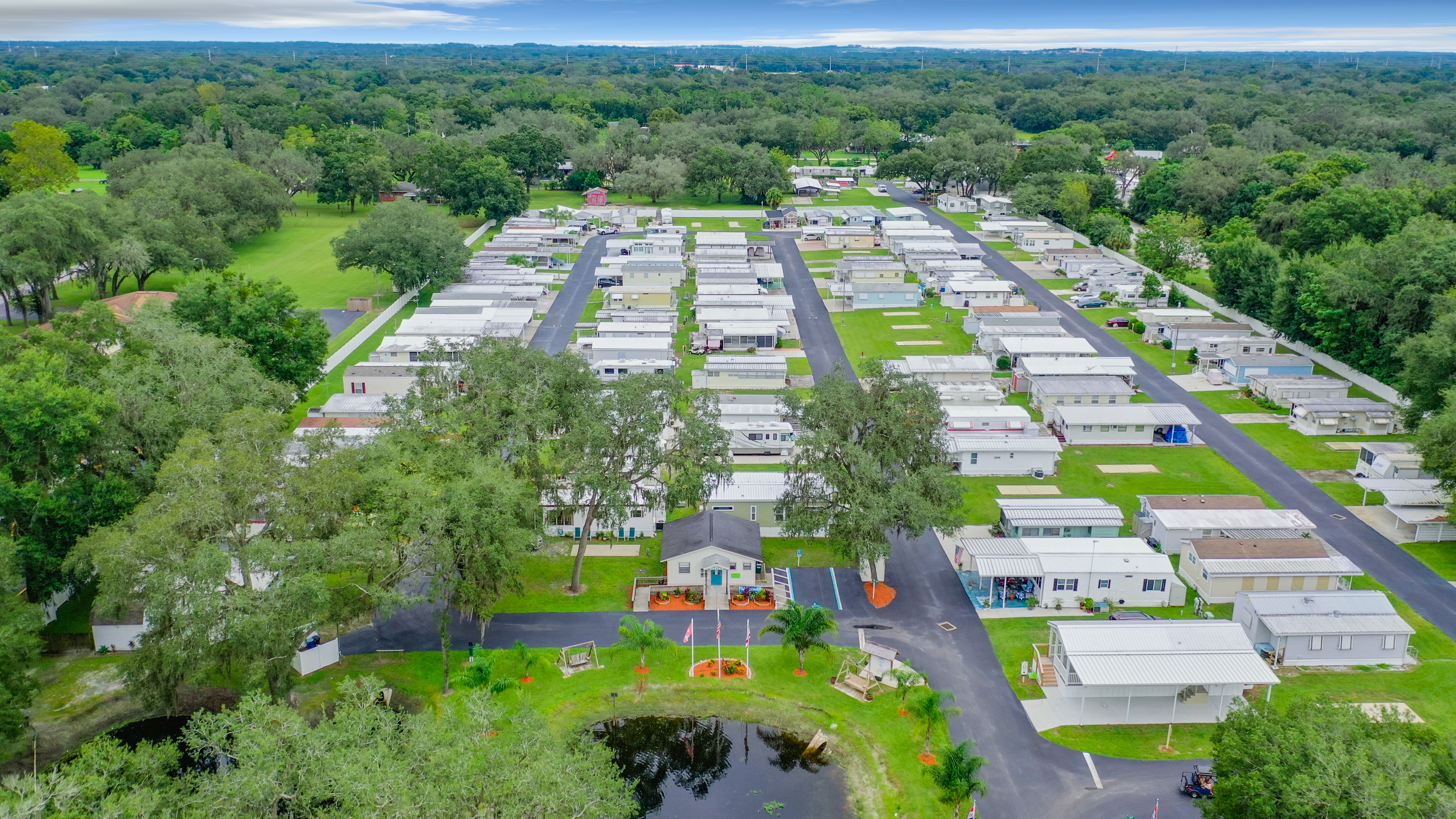 Hunter's Run Estates Manufactured Housing Community | Roots